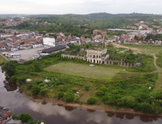 Prefeitura toma de volta terreno doado em 2012 para universidade na Bahia