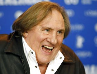 Julgamento de Gérard Depardieu por agressões sexuais começa em Paris