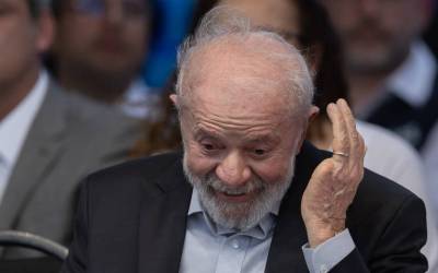 Bolsonaristas reagem com ironia, crítica e ofensa a fala de Lula sobre 'mulher bonita' na articulação