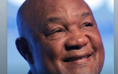 Personalidades do esporte lamentam a morte de George Foreman