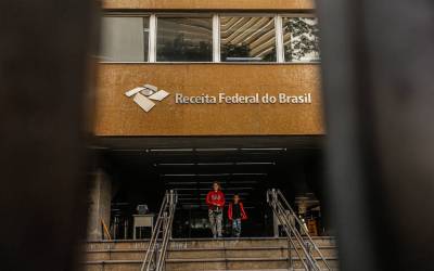 Greve dos auditores da Receita pode prejudicar meta fiscal do governo, diz sindicato